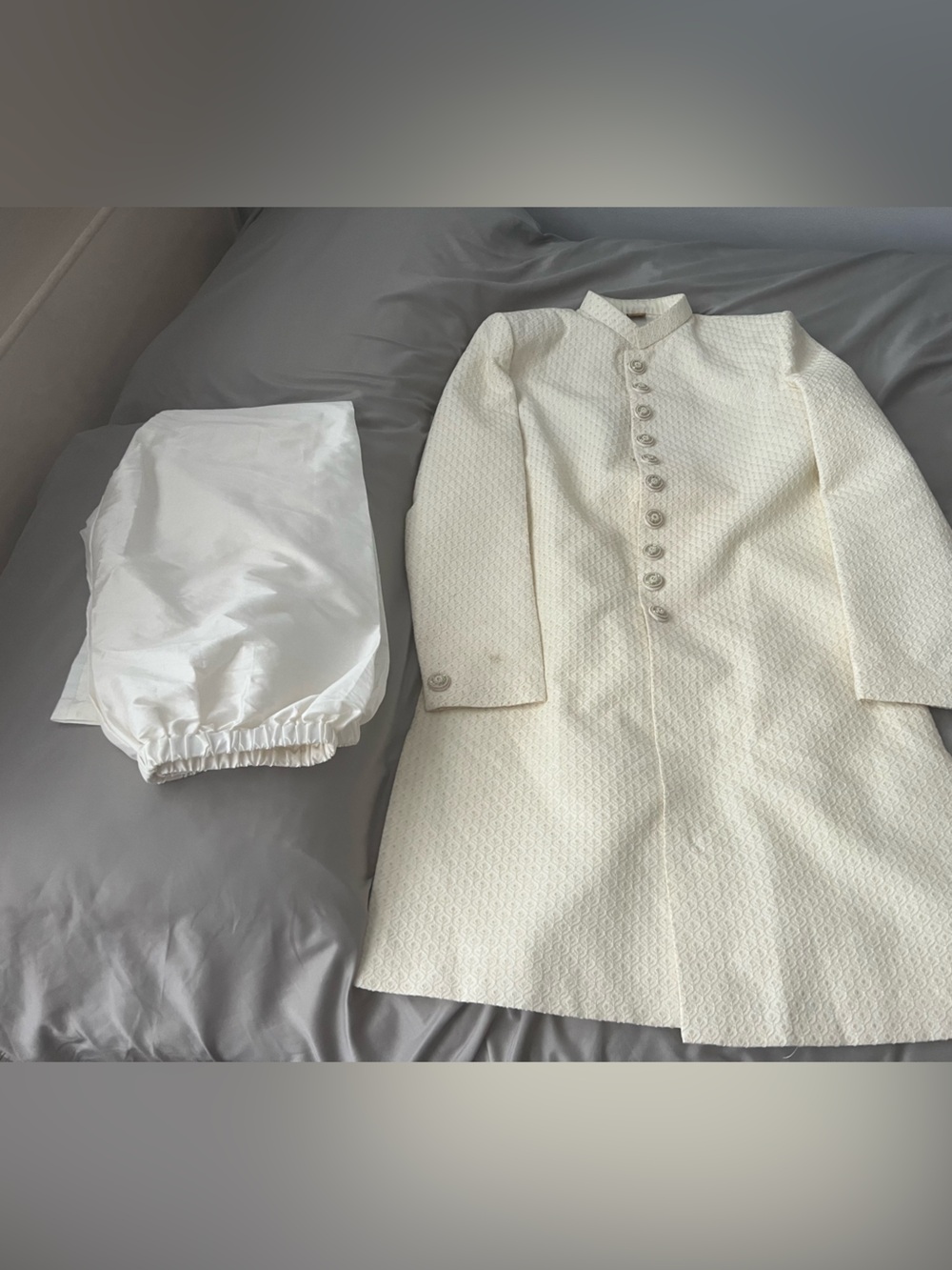 Cream Textured Sherwani Men’s Indian outfit